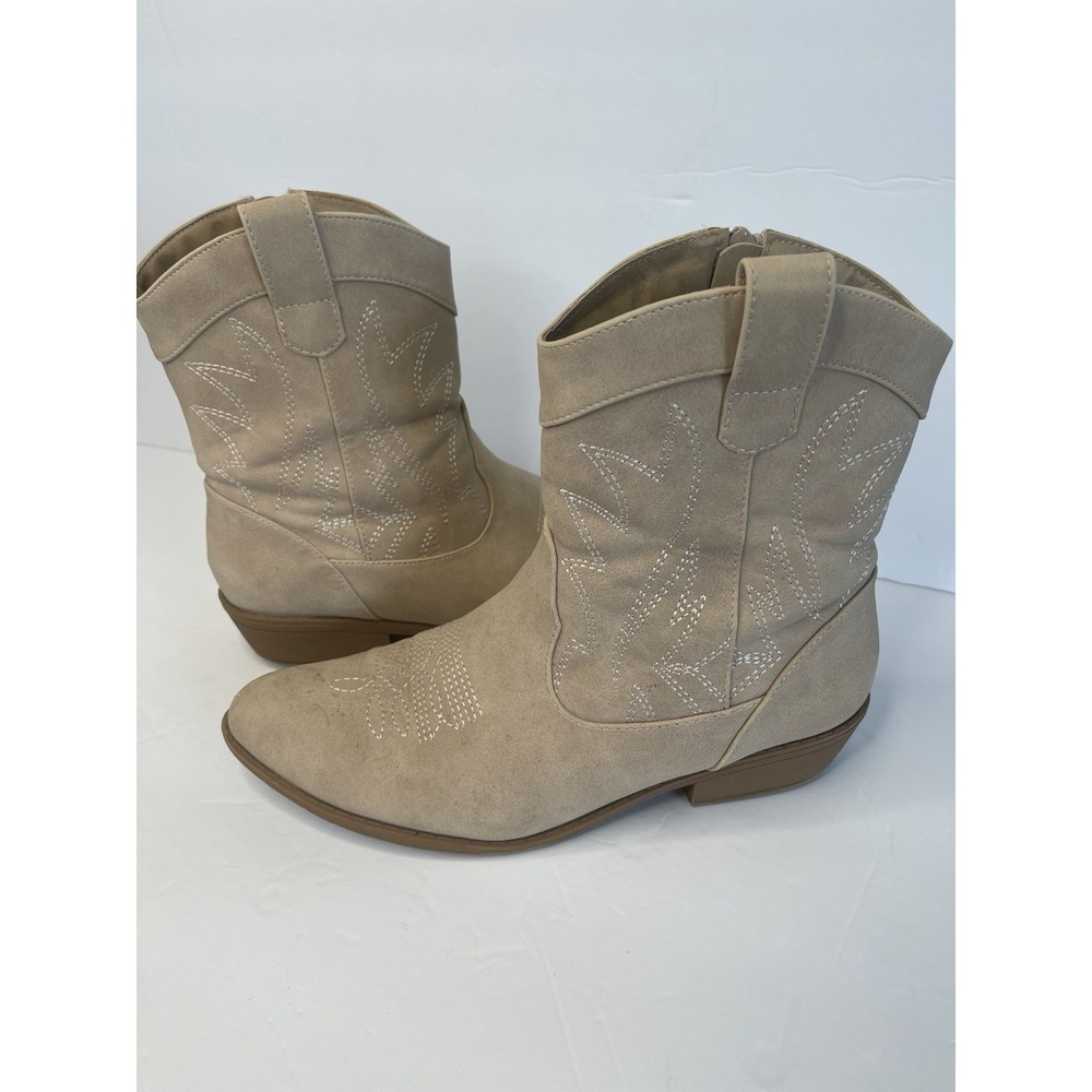 Peppep Western Cowgirl Taupe Vegan‎ Leather Ankle Boots Size 9 Festival